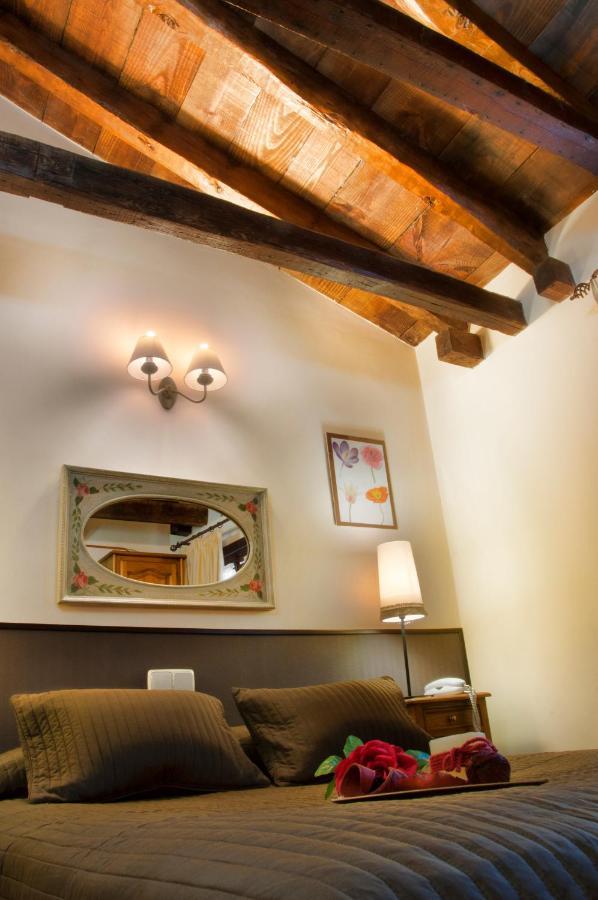 Hostal Alfonso XII By Toledo Ap ภายนอก รูปภาพ